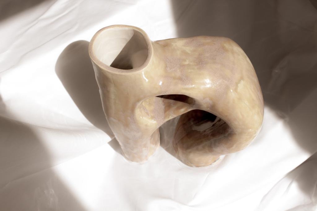 jarrón 3_serie "holes" - Imagen 3